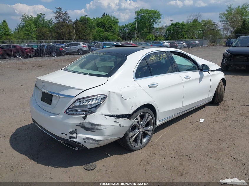 2017 MERCEDES-BENZ C 300 · Фото 4