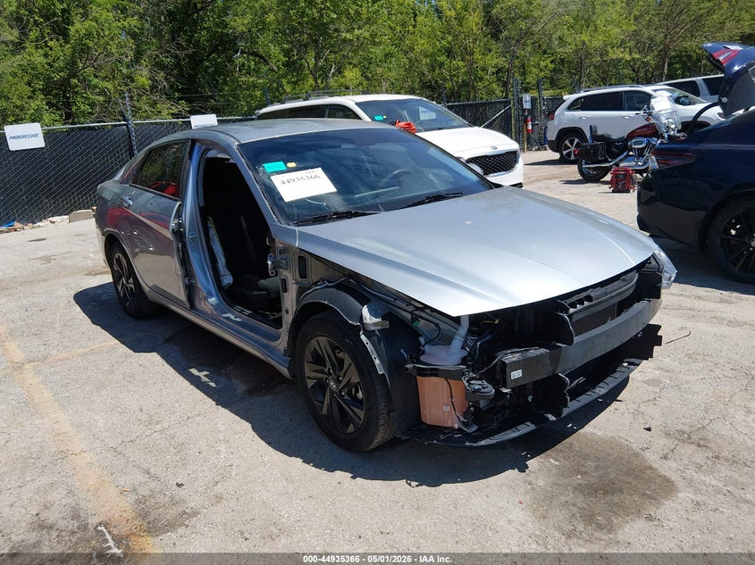 2023 HYUNDAI ELANTRA 2.0L I-4 DOHC, VVT, (VIN: 5NPLM4AG9PH108425