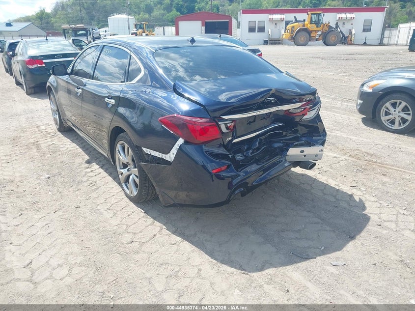 2016 Infiniti Q70L 3.7X