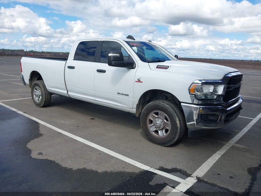 2023 Ram 2500 Big Horn 4X4 8' Box