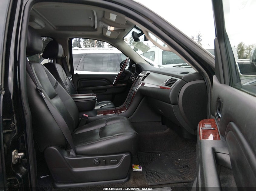 2013 Cadillac Escalade Esv Premium