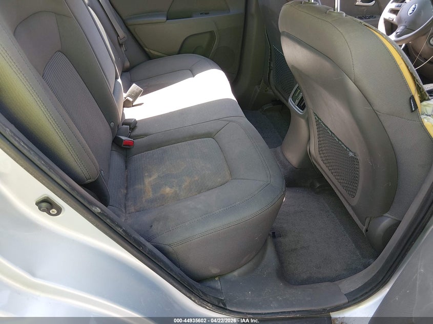 KIA SPORTAGE 2016 VIN KNDPBCAC1G7832404