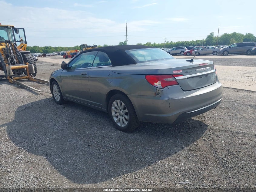 Vin: 1c3bcbebxcn215547, lot: 45433025, chrysler 200 touring 20123