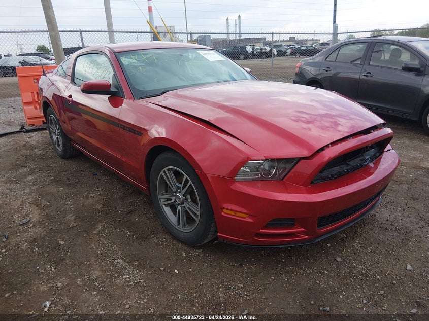 2013 FORD MUSTANG V6 PREMIUM