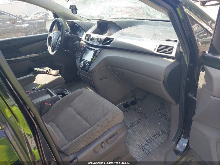 2017 HONDA ODYSSEY auction photo 5