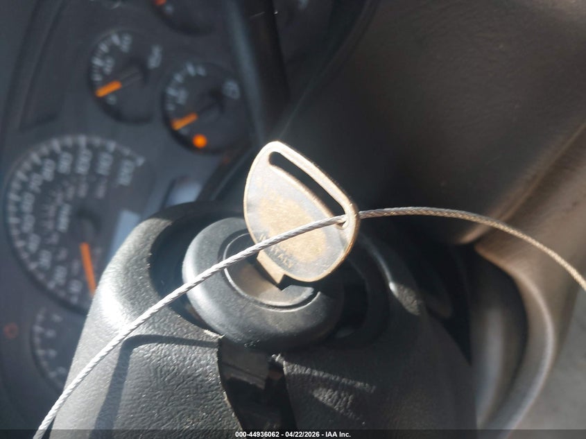 2005 GMC Yukon Sle VIN: 1GKEC13V65R183616 Lot: 44936062