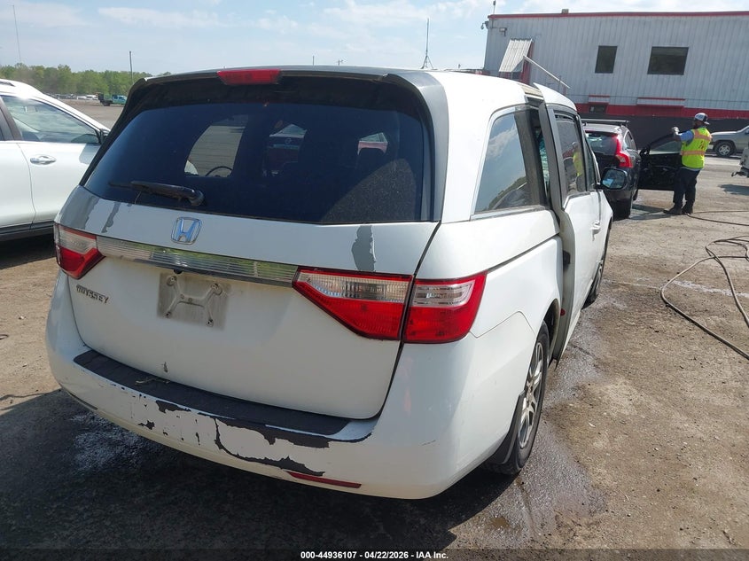 2013 HONDA ODYSSEY auction photo 4