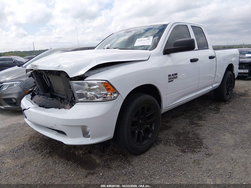 2019 Ram 1500 Classic Express  4x4 6'4 Box 1C6RR7FG7KS747412 photo 1