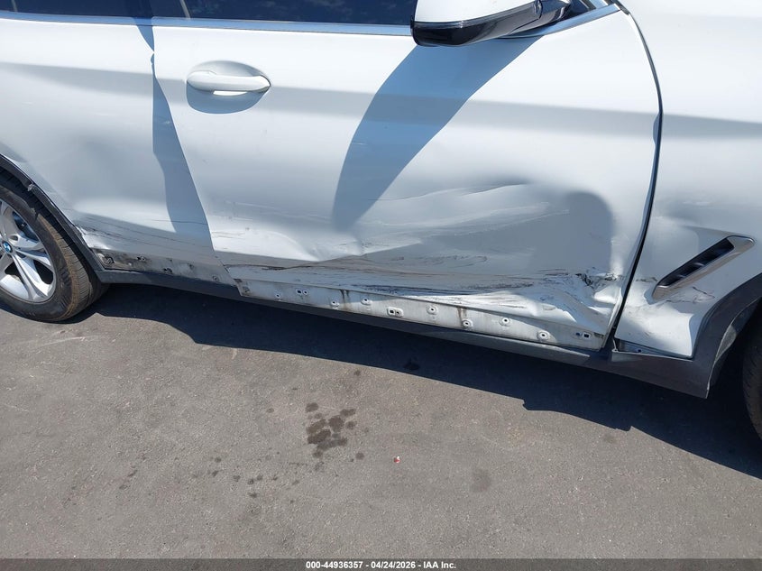 2020 BMW X3 auction photo 6