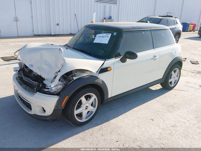 Vin: wmwsu3c52dt679650, lot: 45433765, mini hardtop cooper 20132