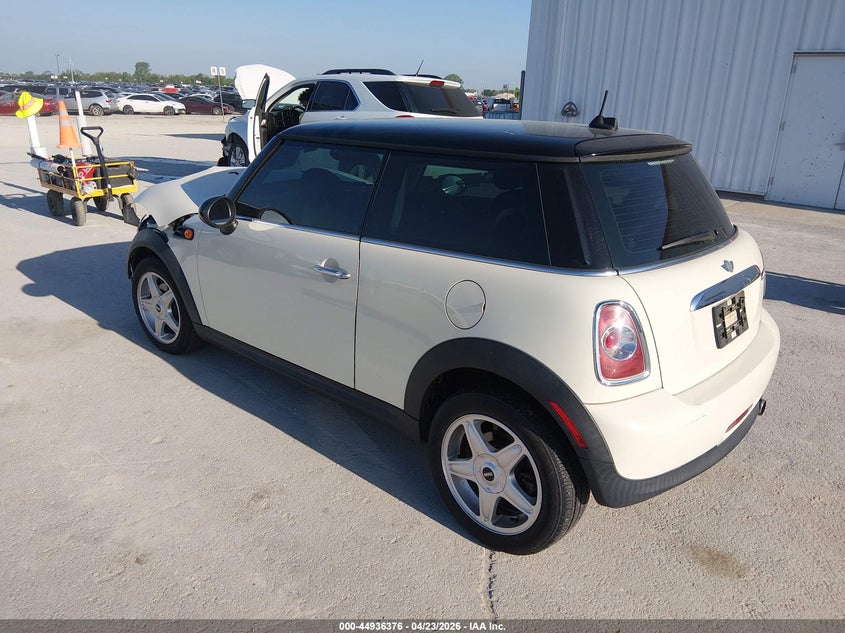 Vin: wmwsu3c52dt679650, lot: 45433765, mini hardtop cooper 20133