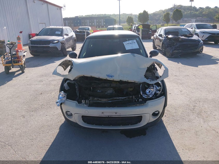 2013 Mini Hardtop Cooper VIN: WMWSU3C52DT679650 Lot: 44936376