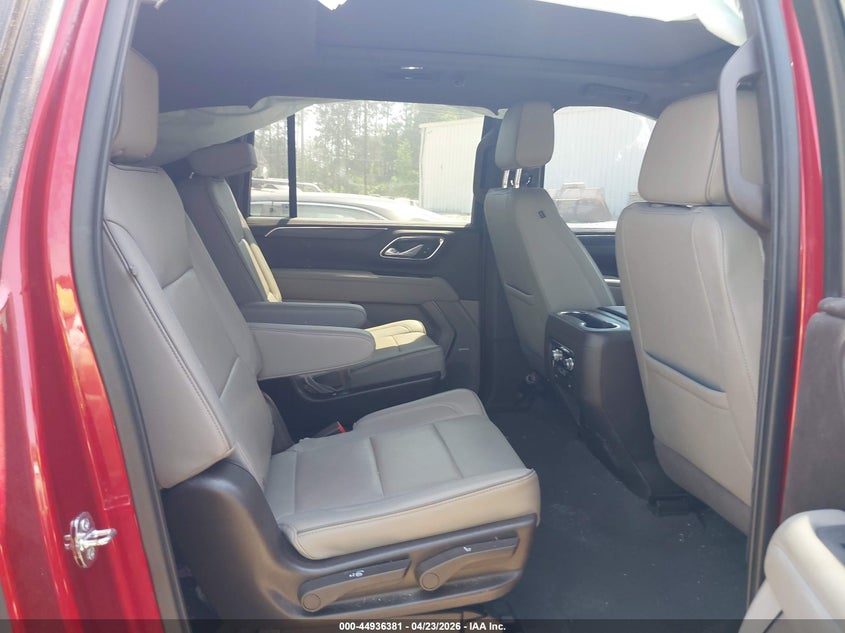 2022 GMC Yukon Xl 2Wd Slt VIN: 1GKS1GKT6NR330383 Lot: 44936381
