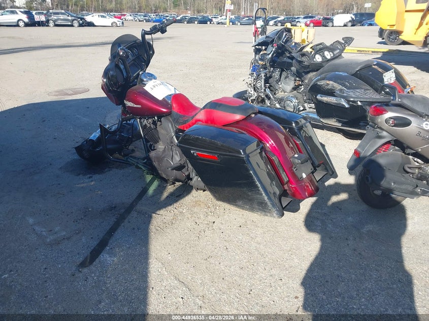 2014 HARLEY-DAVIDSON FLHXS auction photo 3