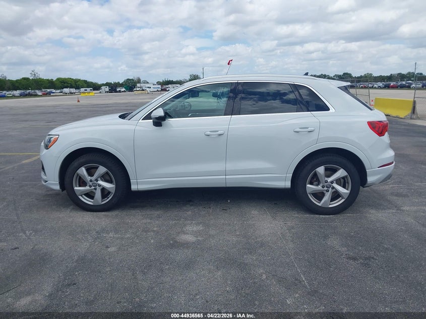 2020 Audi Q3 Premium 45 Tfsi Quattro Tiptronic VIN: WA1AECF37L1001969 Lot: 44936565