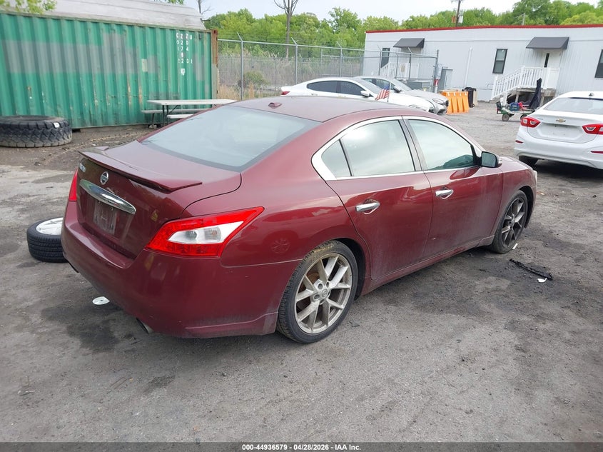 2010 NISSAN MAXIMA auction photo 4