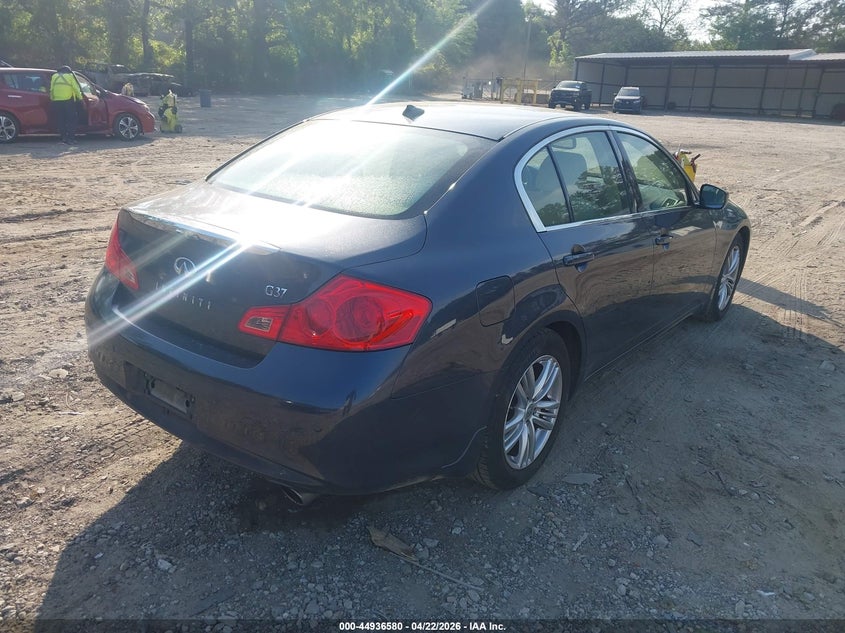 2012 Infiniti G37 Journey