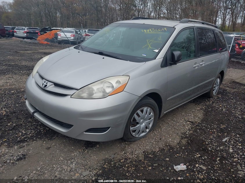 2008 Toyota Sienna Le