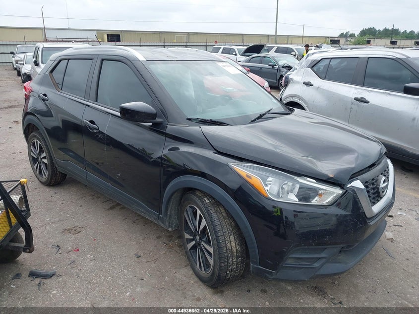 2019 Nissan Kicks Sv