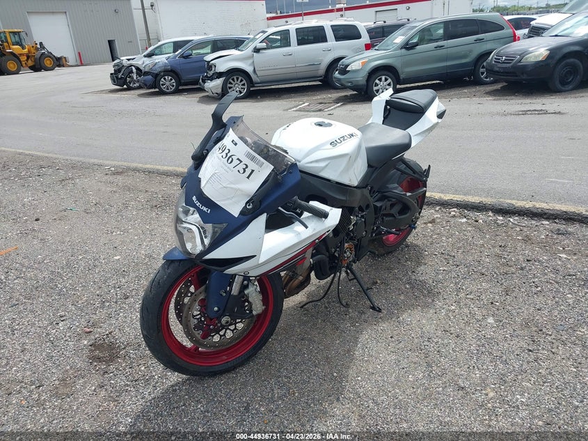 JS1GN7FA1R7100034 2024 Suzuki Gsx-R600 photo 1