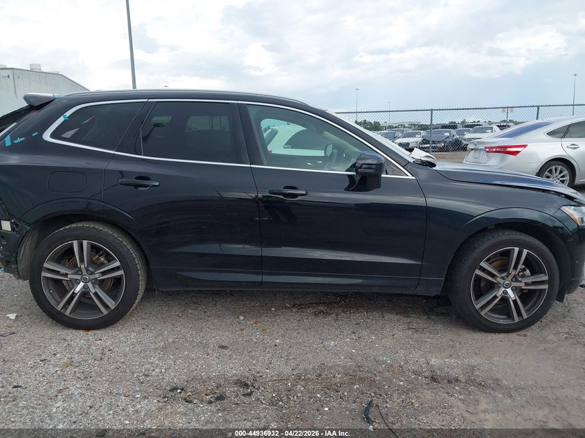 2019 Volvo Xc60 T5 Momentum VIN: LYV102DK8KB178952 Lot: 44936932