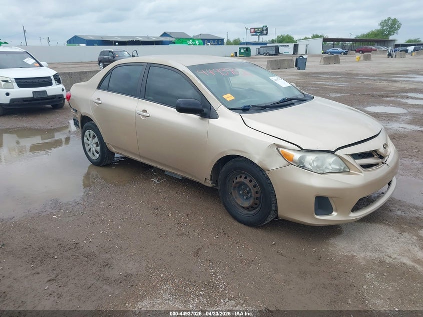 2011 TOYOTA COROLLA LE