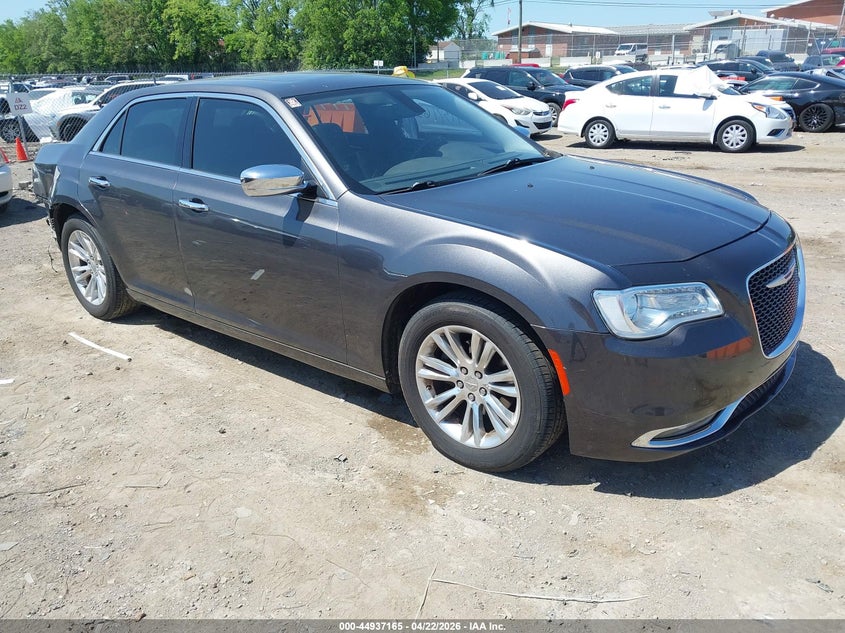 2016 Chrysler 300C