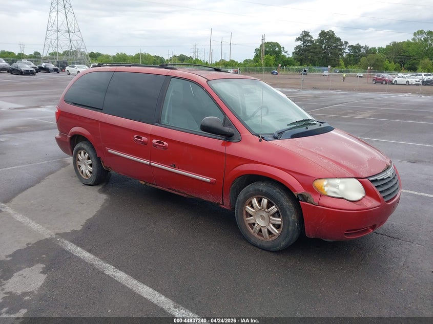 2006 Chrysler Town & Country Touring