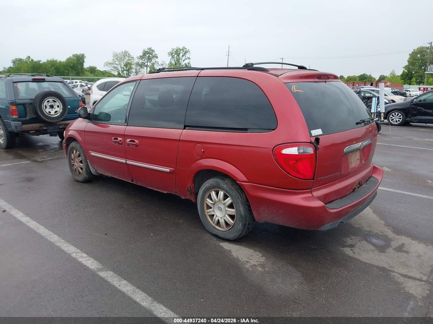 2006 Chrysler Town & Country Touring