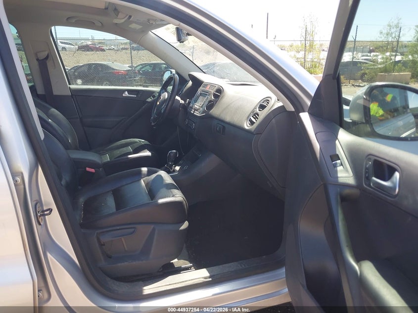 2011 Volkswagen Tiguan Sel