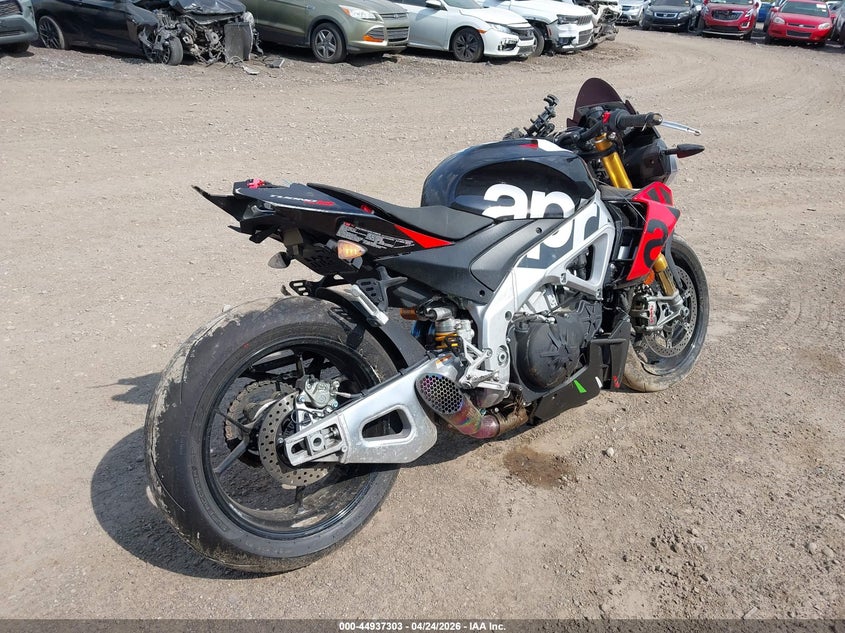 2024 APRILIA TUONO V4 auction photo 4
