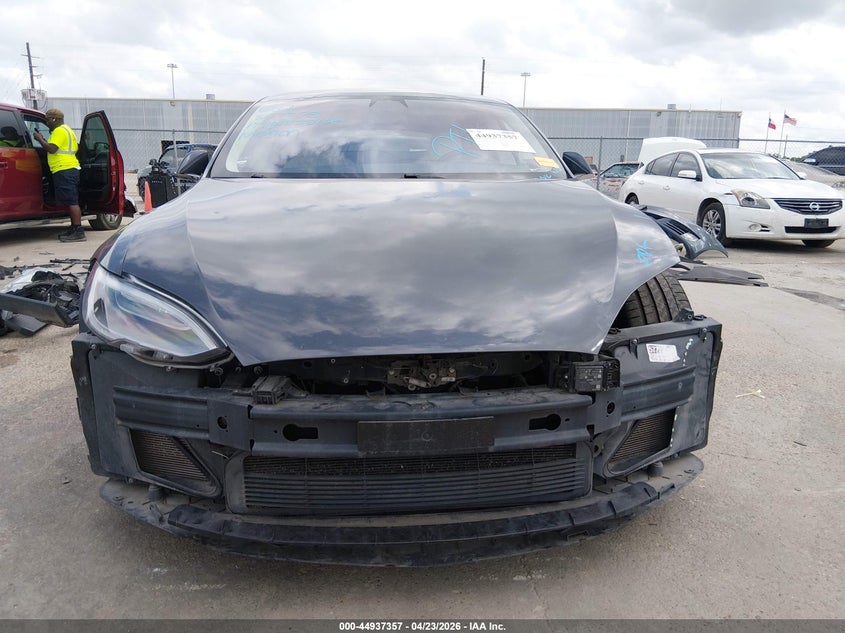 2019 Tesla Model S 100D/75D/Long Range/Standard Range VIN: 5YJSA1E29KF307273 Lot: 44937357