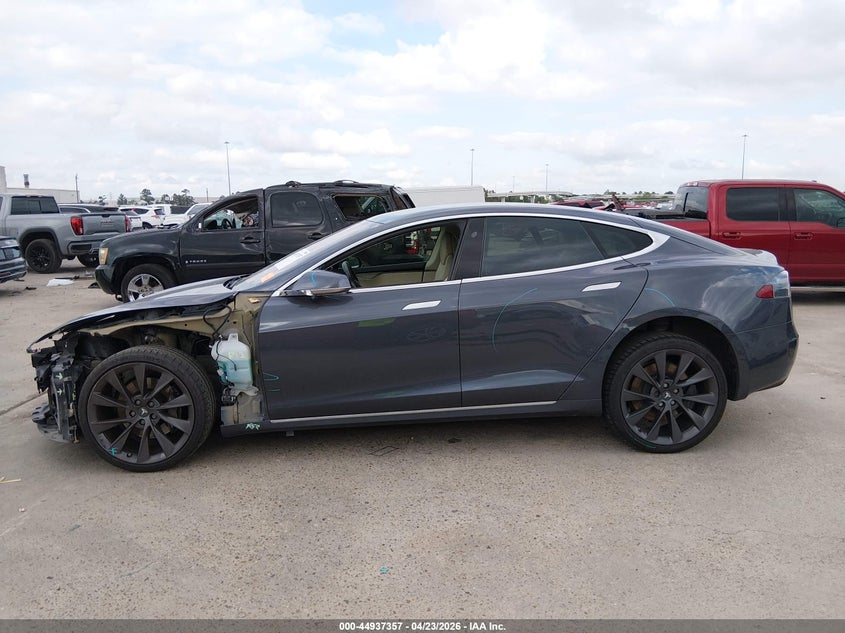 2019 Tesla Model S 100D/75D/Long Range/Standard Range VIN: 5YJSA1E29KF307273 Lot: 44937357
