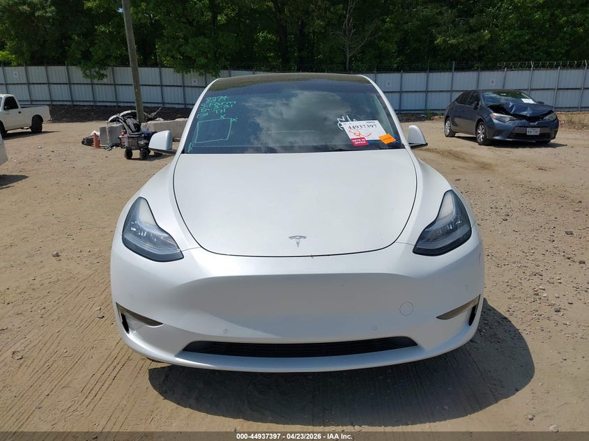 2021 Tesla Model Y Long Range Dual Motor All-Wheel Drive VIN: 5YJYGDEE9MF204846 Lot: 44937397