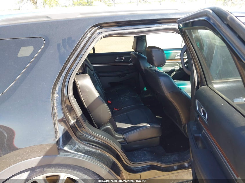 2017 FORD EXPLORER auction photo 8