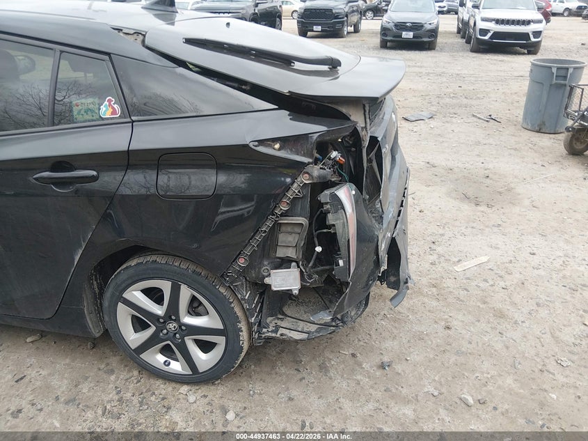 TOYOTA PRIUS - zdjęcie 6