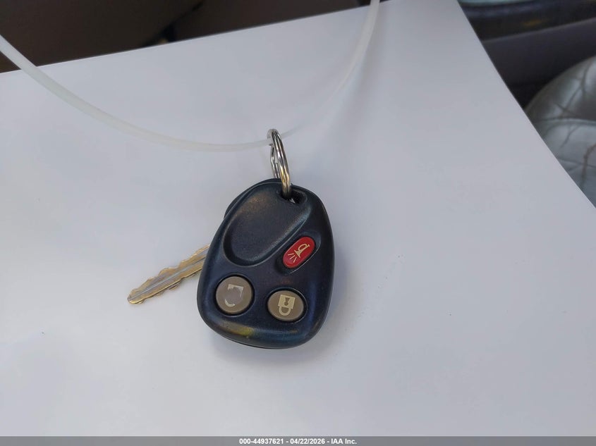 2004 GMC Yukon Denali VIN: 1GKEK63U54J272999 Lot: 44937621