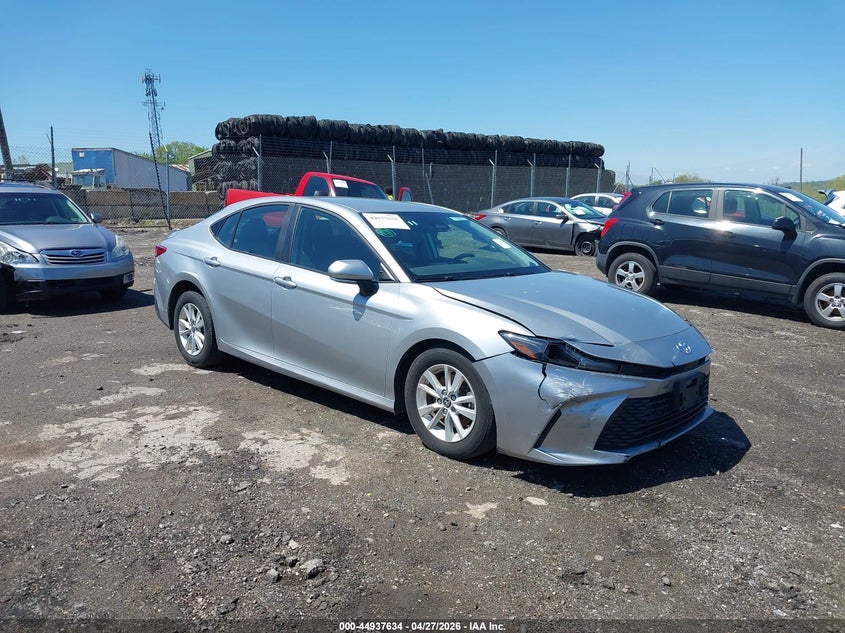 2025 TOYOTA CAMRY LE