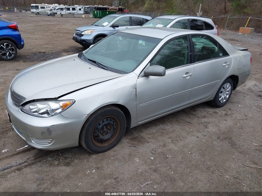 2005 Toyota Camry Le