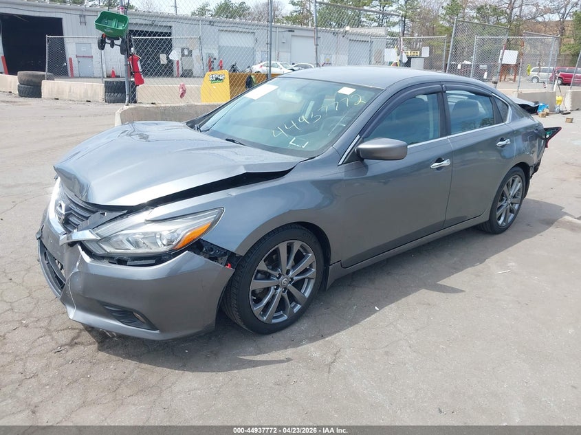 2018 NISSAN ALTIMA auction photo 2