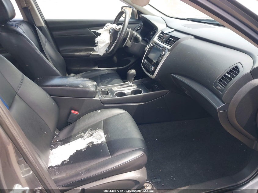 2018 NISSAN ALTIMA auction photo 5