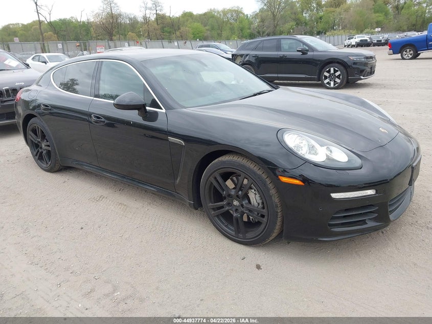 2014 Porsche Panamera S