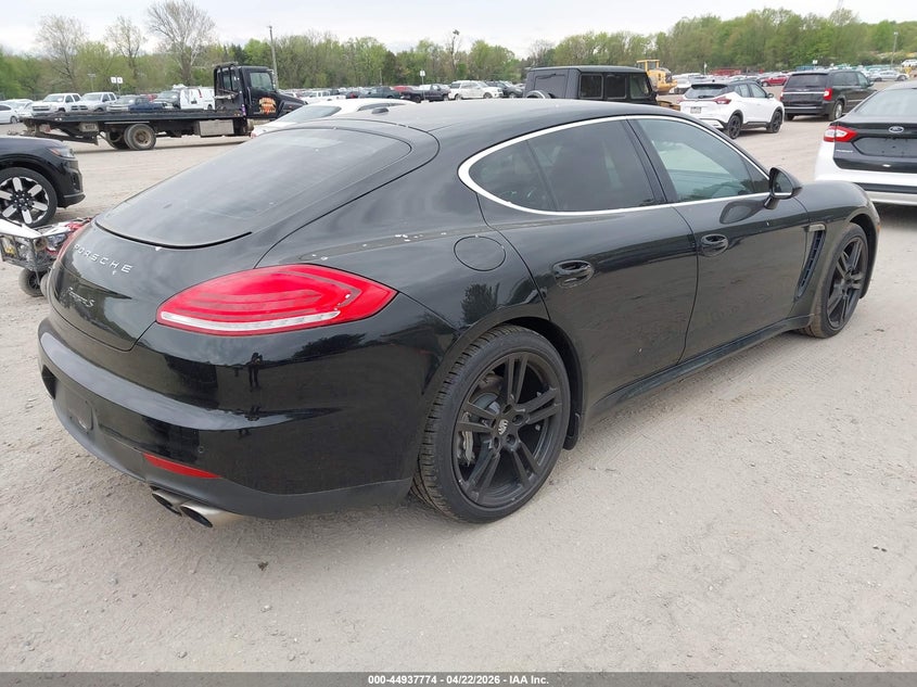 2014 Porsche Panamera S
