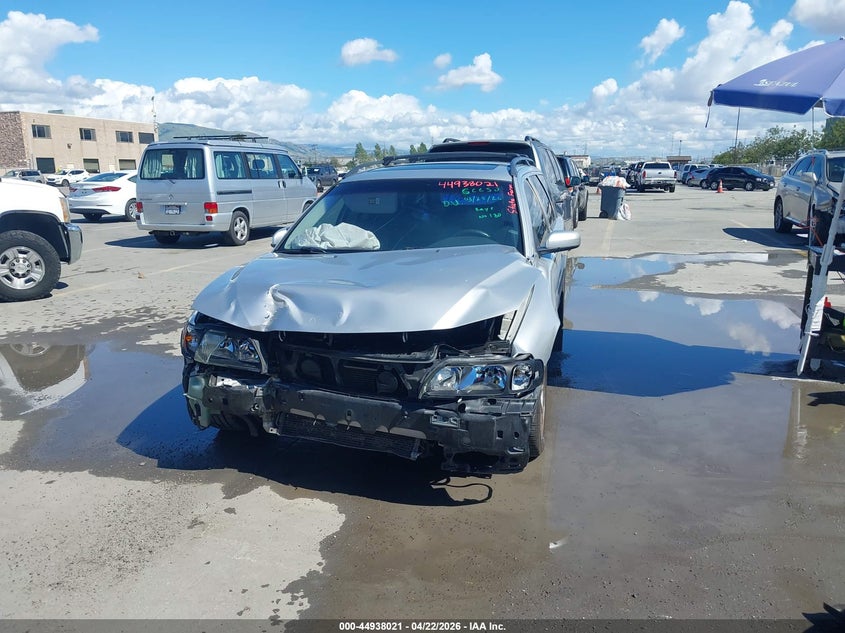 2004 Volvo V70 2.5T VIN: YV1SW59V042425533 Lot: 44938021