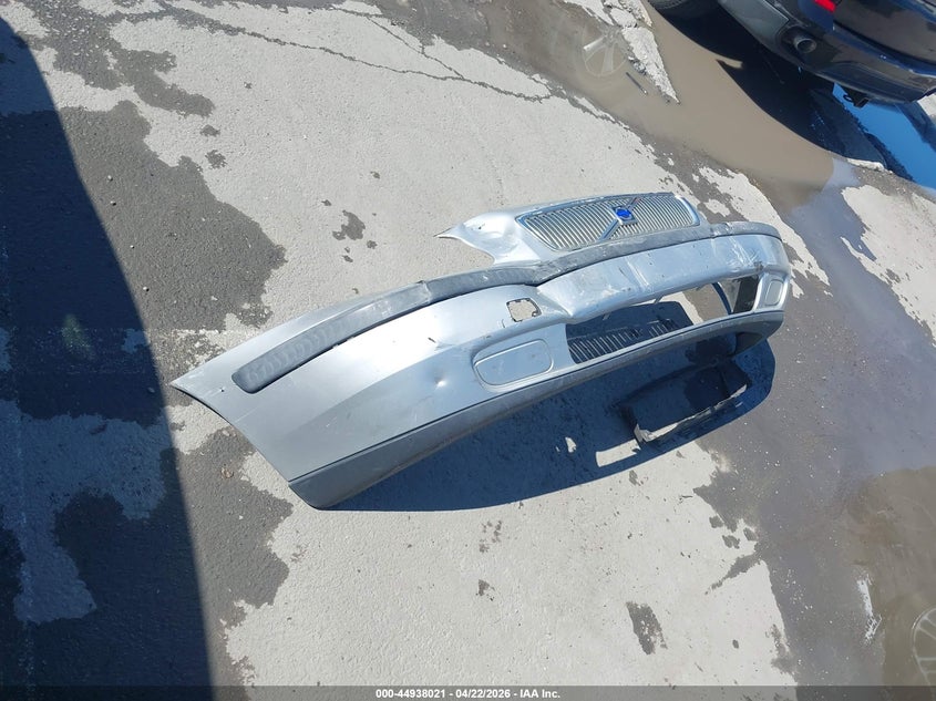 2004 Volvo V70 2.5T VIN: YV1SW59V042425533 Lot: 44938021