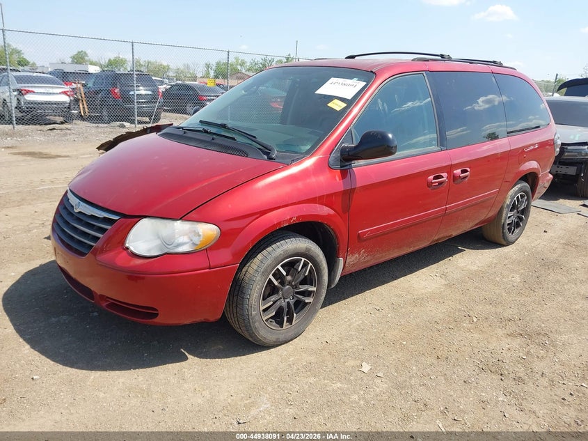 2007 Chrysler Town & Country Lx