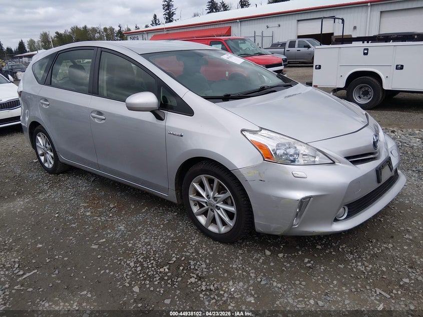 2013 TOYOTA PRIUS V FIVE