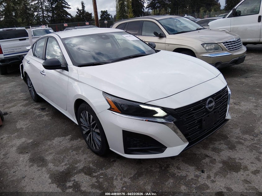 2025 Nissan Altima Sv Fwd