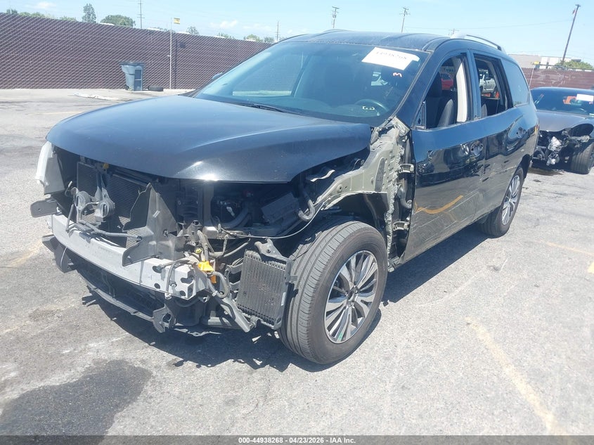 2017 Nissan Pathfinder S