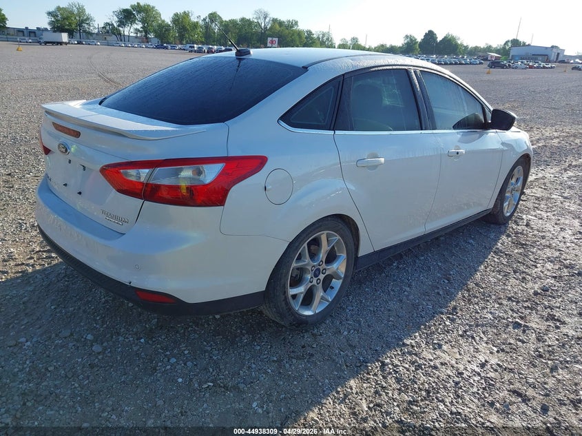 Vin: 1fadp3j2xel349144, lot: 45435698, ford focus titanium 20144